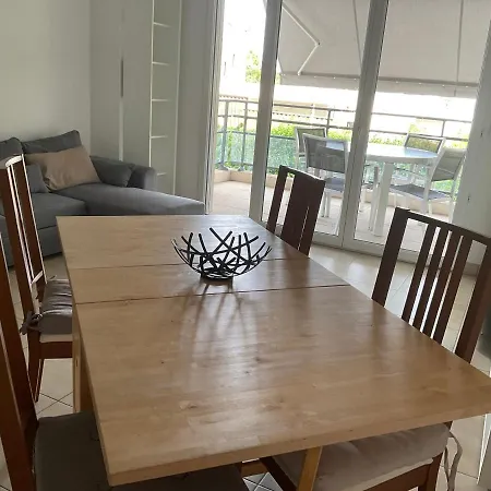 Les Allees Du Parc Vaugrenier Loubet Apartmán Villeneuve-Loubet
